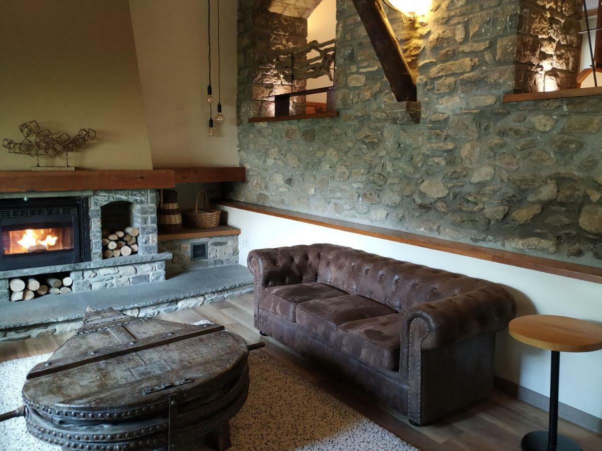 Hotel Roca Alp Bagian luar foto